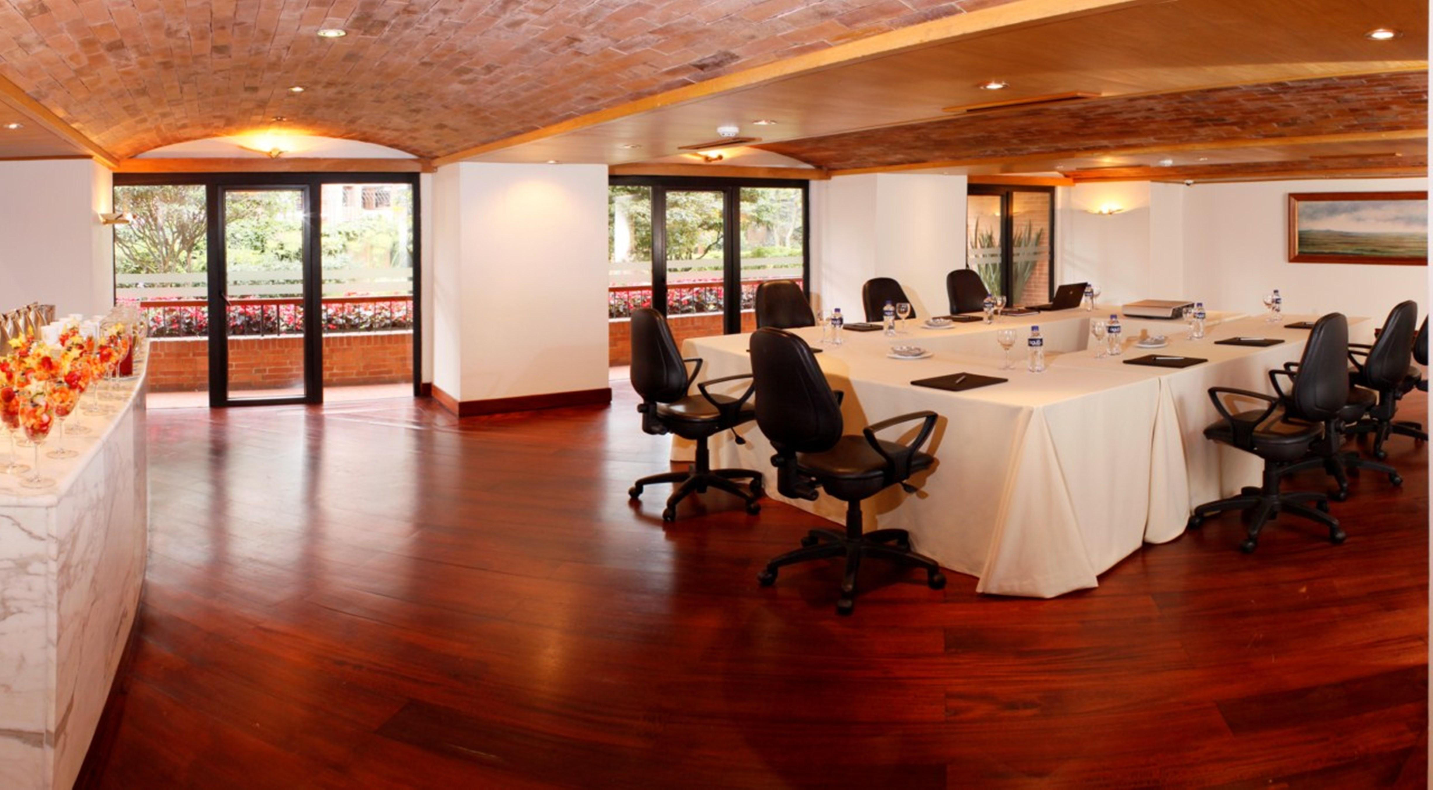 فندق هوتل إستيلر لافونتانا بوغوتا المظهر الخارجي الصورة Meeting room at the hotel