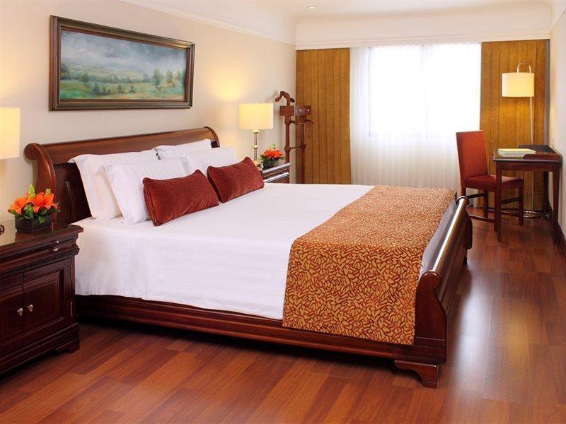 فندق هوتل إستيلر لافونتانا بوغوتا المظهر الخارجي الصورة A bedroom at the hotel